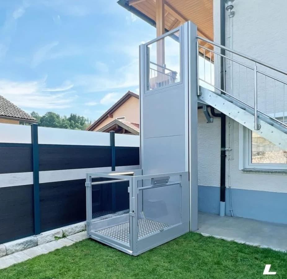 EF 1500 Offener Senkrechtlift bis 3m